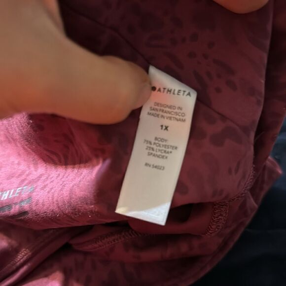 Athleta Elation Printed 7” Short Red Print 1X - Picture 4 of 4